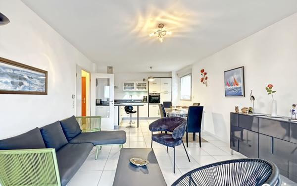 Appartement à louer    2 pièces •  Larmor-Plage