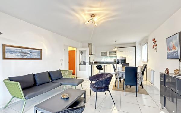 Appartement à louer    2 pièces •  Larmor-Plage