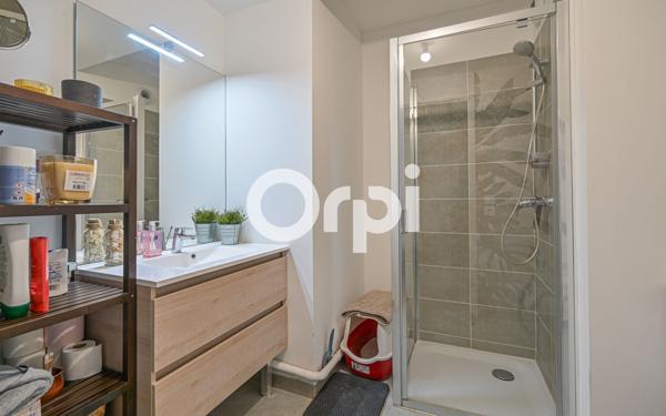 Appartement à vendre    3 pièces • 63 m2 Romainville