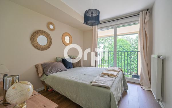 Appartement à vendre    3 pièces • 63 m2 Romainville