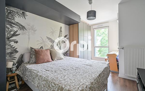 Appartement à vendre    3 pièces • 63 m2 Romainville