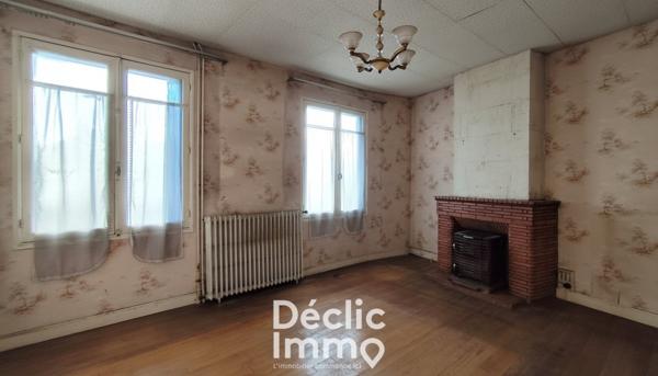 Vente maison à rénover Voeuil et giget, 145m² 8 pièces 86 000€ avec garage