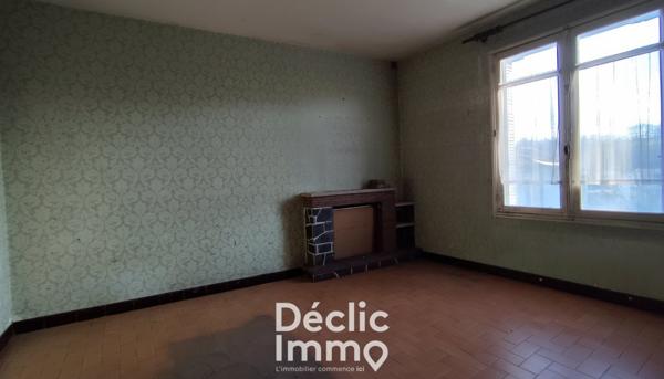 Vente maison à rénover Voeuil et giget, 145m² 8 pièces 86 000€ avec garage