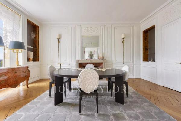 FOCH - FLANDRIN. Appartement vues dégagées