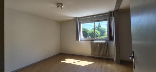 STUDIO 29 m2 FACULTES - Clermont-Province