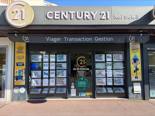 Maison à vendre  6 pièces - 240 m 2   ANTIBES  - 06