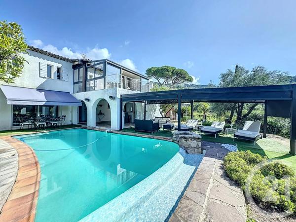 Maison à vendre  6 pièces - 240 m 2   ANTIBES  - 06