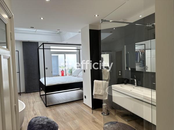 Maison 8 pièces - 270 m² Bien prestige