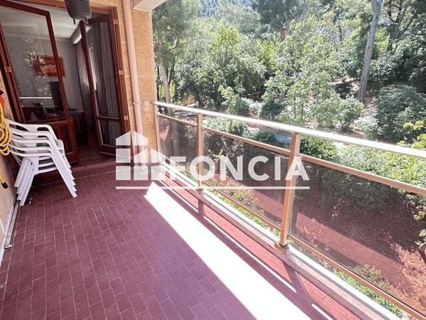 À vendre Appartement 4 pièces 95 m² - Marseille 13009