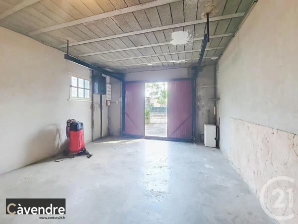 Maison à vendre  7 pièces - 240 m 2   AVIGNON  - 84