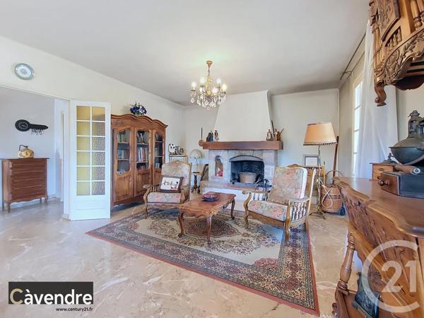 Maison à vendre  7 pièces - 240 m 2   AVIGNON  - 84