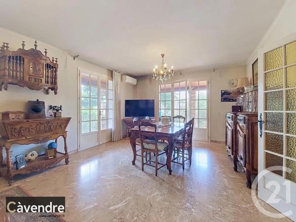 Maison à vendre  7 pièces - 240 m 2   AVIGNON  - 84