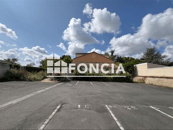 Location Appartement 3 pièces 69.7 m² - 10 RUE DE BEAULIEU Poitiers 86000