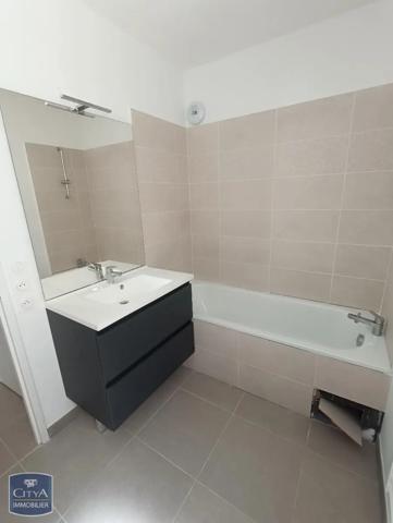 Appartement à louer 3 pièces 64.95m²