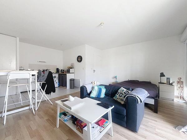 Location appartement La Roche Sur Yon : 480 € - AJP Immobilier La Roche-sur-Yon