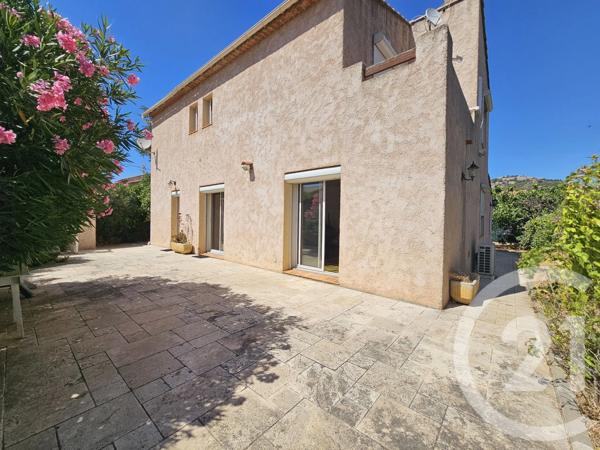 Maison à vendre  6 pièces - 155,23 m 2   SIX FOURS LES PLAGES  - 83