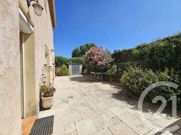 Maison à vendre  6 pièces - 155,23 m 2   SIX FOURS LES PLAGES  - 83