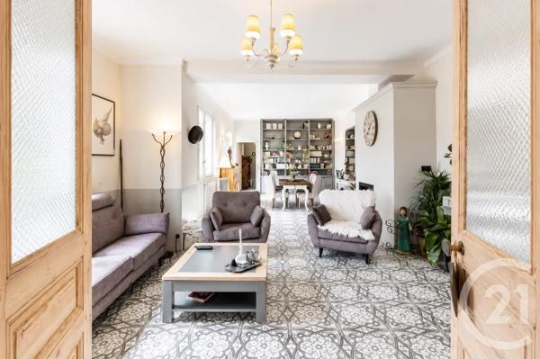 Maison à vendre  5 pièces - 203,20 m 2   VENCE  - 06