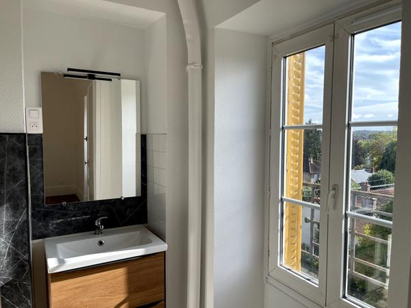 Appartement Varennes Vauzelles 3 pièce(s) 65.75 m2