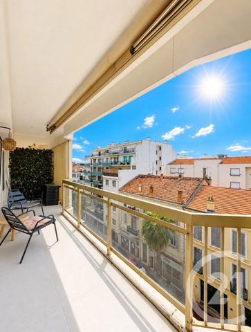 Appartement F2 à vendre  2 pièces - 40,81 m 2   JUAN LES PINS  - 06