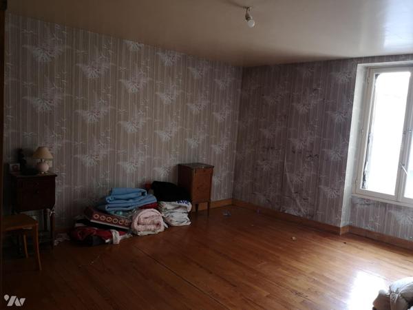 Cousances les Forges maison de village disposant de 2 appartements