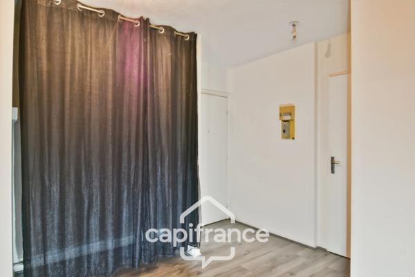 Appartement T4 lumineux avec balcon, et stationnement privatif
