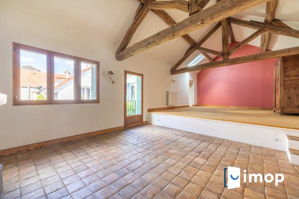 Ancien corps de ferme de caractère – Vieux Massy