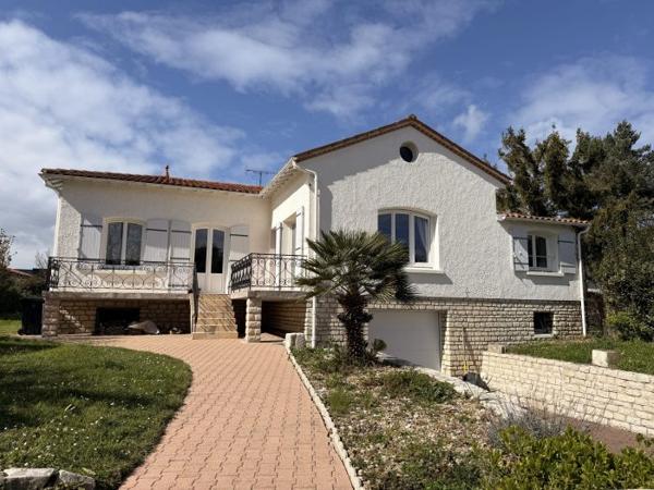 Maison traditionnelle Cozes 113 m²
