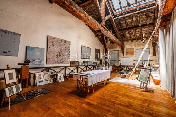 Bordeaux Saint-Pierre – Appartement de plus de 400 m² dans un Hôtel particulier classé Monument Historique