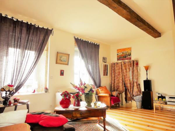 Labruguière (81290) MAISON 7 PIECES AVEC RAPPORT LOCATIF