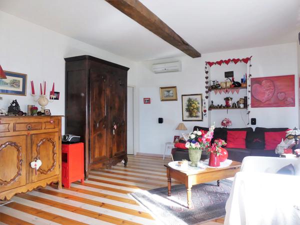 Labruguière (81290) MAISON 7 PIECES AVEC RAPPORT LOCATIF