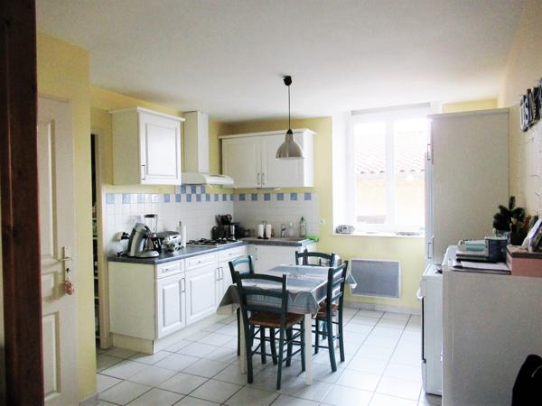 Labruguière (81290) MAISON 7 PIECES AVEC RAPPORT LOCATIF