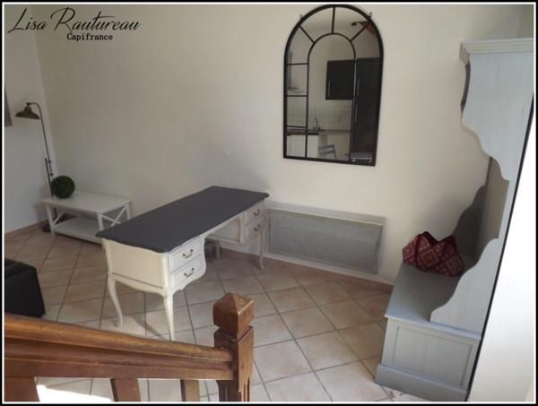 Maison à vendre + Appartement en location - Centre historique de MONTAIGU (85)