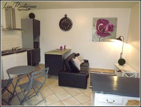 Maison à vendre + Appartement en location - Centre historique de MONTAIGU (85)