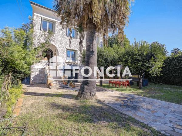 À vendre Maison 7 pièces 135.44 m² - Nice 06200