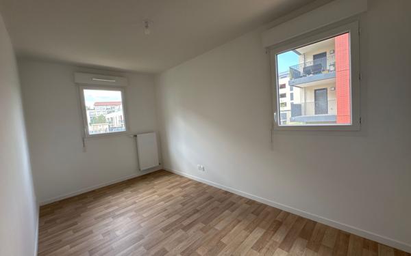 Appartement à vendre    4 pièces •  Pont-de-Chéruy