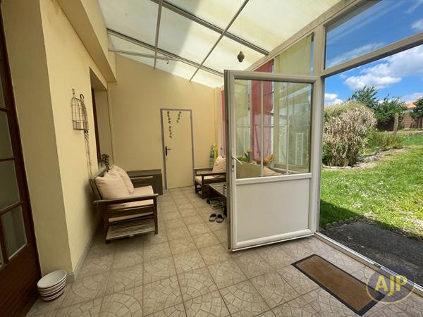 Maison à vendre Saintes - 6 pièces, 125m² avec 4 chambre(s) à 221 500€ - AJP Immobilier Saintes