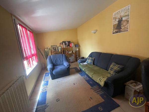 Maison à vendre Saintes - 6 pièces, 125m² avec 4 chambre(s) à 221 500€ - AJP Immobilier Saintes