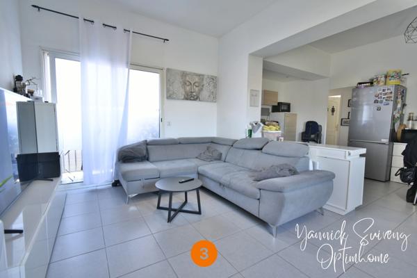 Immeuble de 3 appartements à SAINT LAURENT DE LA SALANQUE (66250)