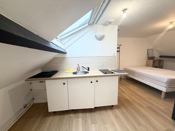 A LOUER STUDIO MEUBLE 16m² SECTEUR MOLLIEN