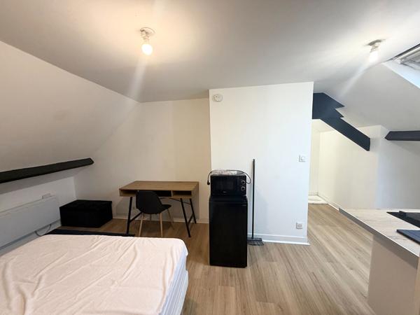 A LOUER STUDIO MEUBLE 16m² SECTEUR MOLLIEN