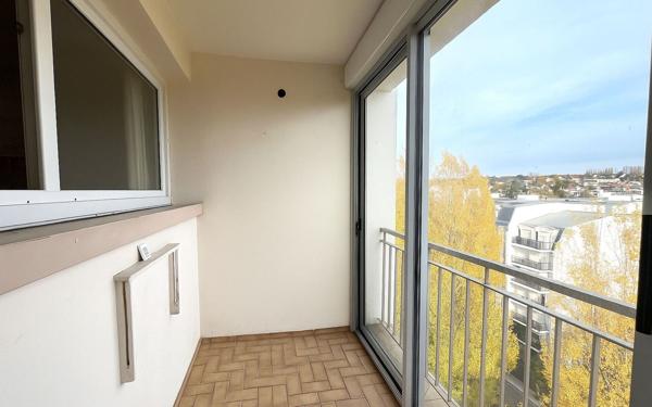 Appartement à vendre    3 pièces • 72,90 m2 Gagny