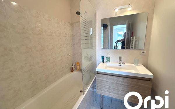 Appartement à louer    2 pièces • 38,58 m2 Montigny-le-Bretonneux