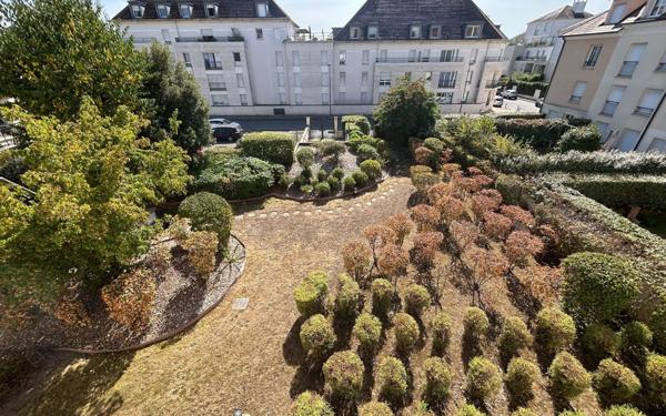 Appartement à louer    2 pièces • 38,58 m2 Montigny-le-Bretonneux