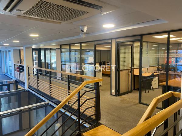 Location bureau Bagnolet - 491 m² - 12 056 €/mois