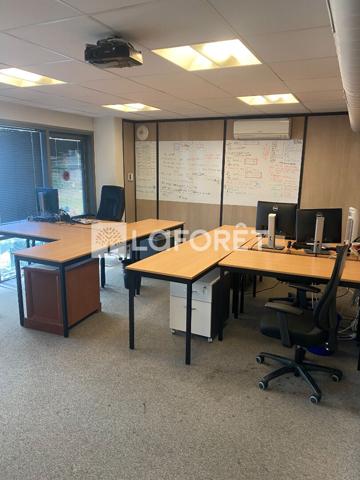 Location bureau Bagnolet - 491 m² - 12 056 €/mois