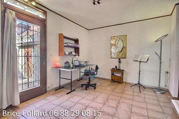 60180 NOGENT SUR OISE Charmante maison de ville 3 chambres + bureau et accès VL