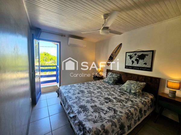 Grand espace de vie extérieur avec carbet, terrasse & piscine – Maison familiale à Dizac au Diamant