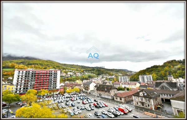 A vendre Appartement T3 – 64,25 m² – Centre-ville de VALSERHONE (01200)