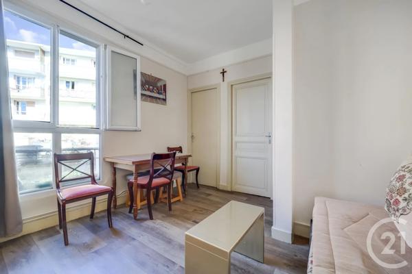Appartement F2 à vendre  3 pièces - 43,92 m 2   ISSY LES MOULINEAUX  - 92